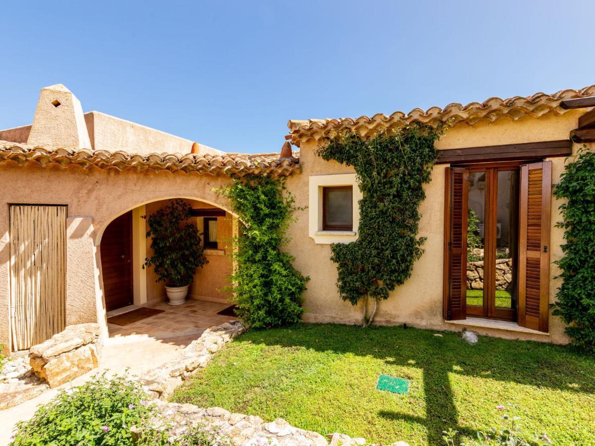 Holiday Home Corbezzolo 8 - Vista Village By Interhome Porto San Paolo  Exterior foto
